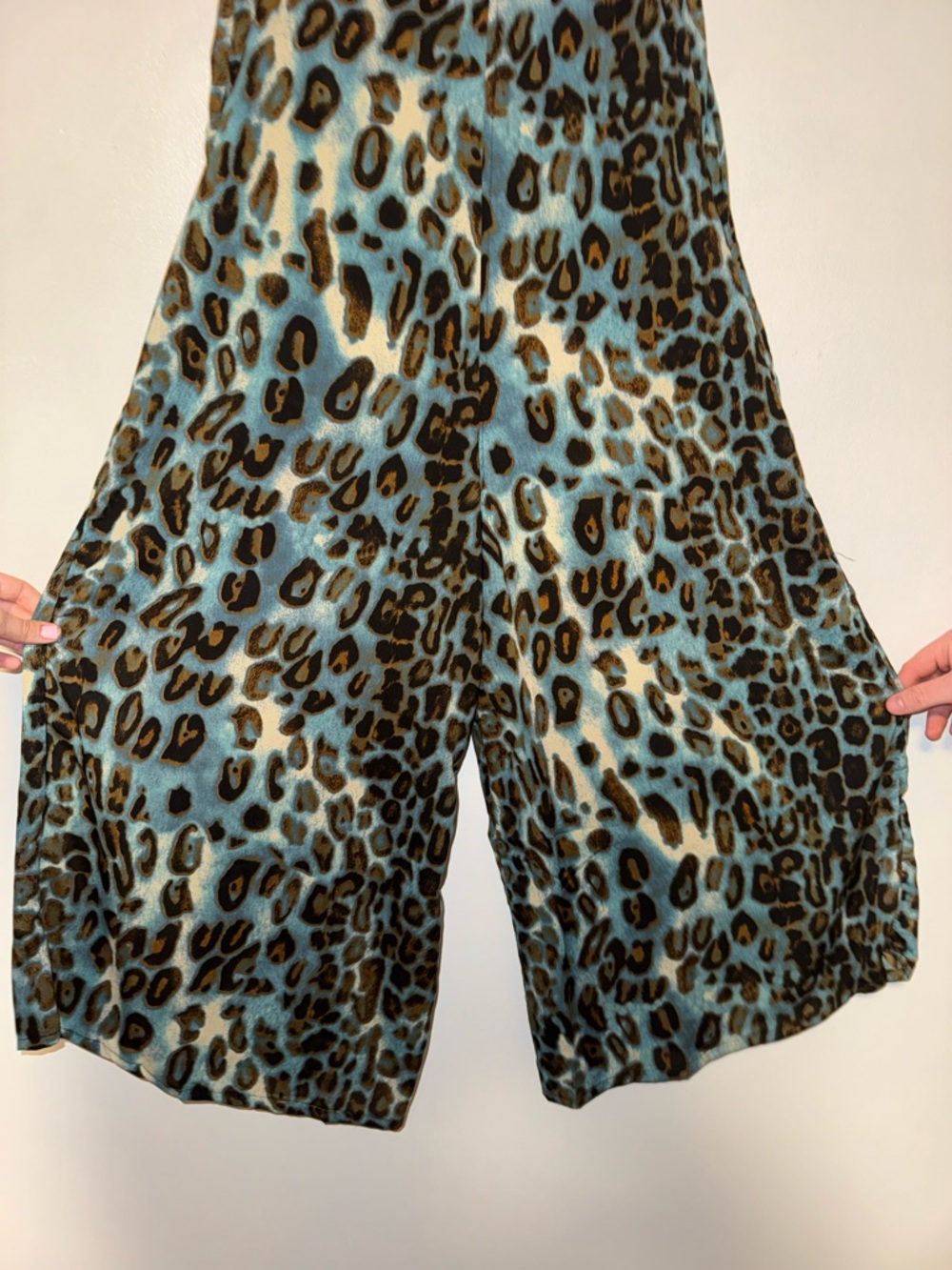RAGA Leopard Print Wide-Leg Sleeveless V-Neck Jumpsuit Blue Brown M - Picture 3 of 5